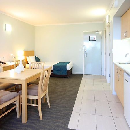 Manly Marina Cove Motel Brisbane Buitenkant foto
