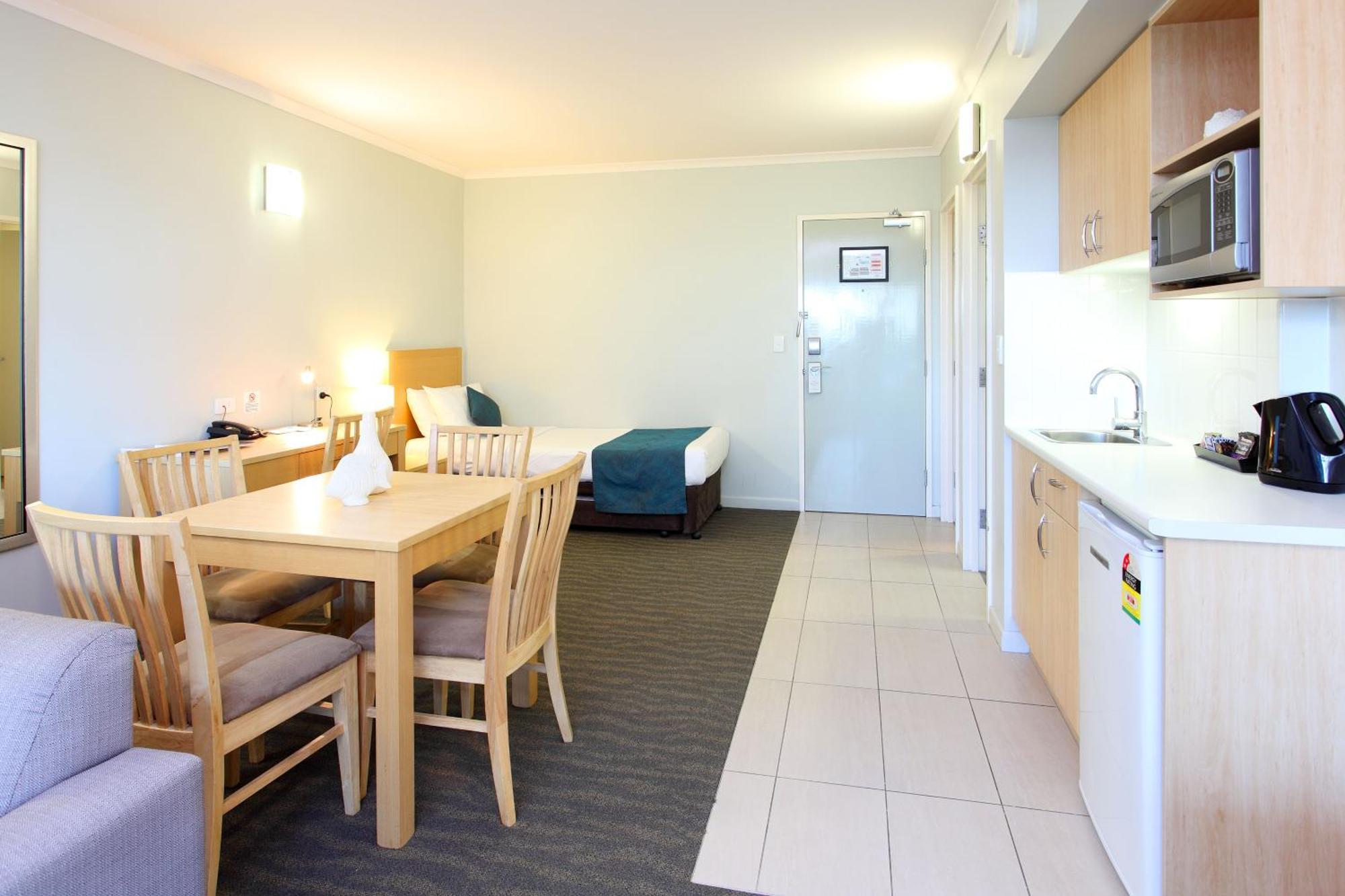 Manly Marina Cove Motel Brisbane Buitenkant foto