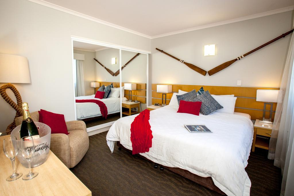 Manly Marina Cove Motel Brisbane Buitenkant foto